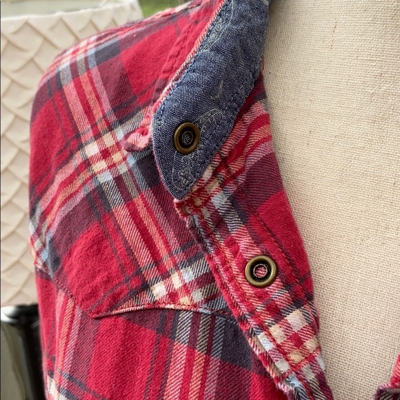 Flannel - Picture 3 of 5